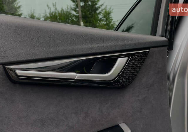 Сірий Кіа EV6, об'ємом двигуна 0 л та пробігом 19 тис. км за 27800 $, фото 65 на Automoto.ua