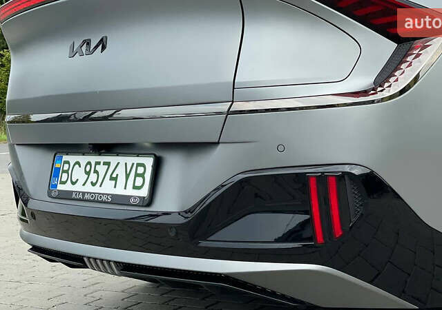 Сірий Кіа EV6, об'ємом двигуна 0 л та пробігом 19 тис. км за 27800 $, фото 39 на Automoto.ua