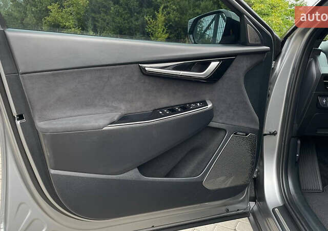 Сірий Кіа EV6, об'ємом двигуна 0 л та пробігом 19 тис. км за 27800 $, фото 56 на Automoto.ua