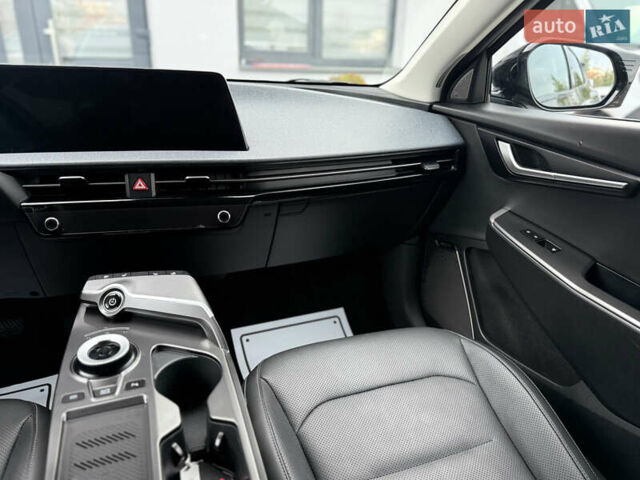 Серый Киа EV6, объемом двигателя 0 л и пробегом 47 тыс. км за 26900 $, фото 67 на Automoto.ua