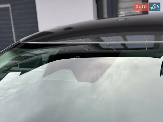 Серый Киа EV6, объемом двигателя 0 л и пробегом 47 тыс. км за 26900 $, фото 25 на Automoto.ua