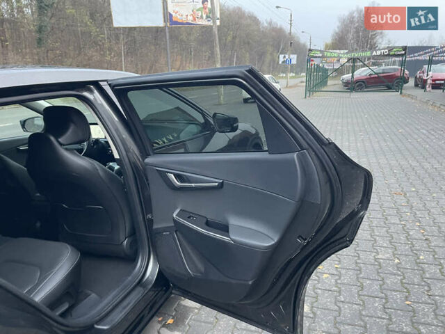 Серый Киа EV6, объемом двигателя 0 л и пробегом 68 тыс. км за 26500 $, фото 13 на Automoto.ua