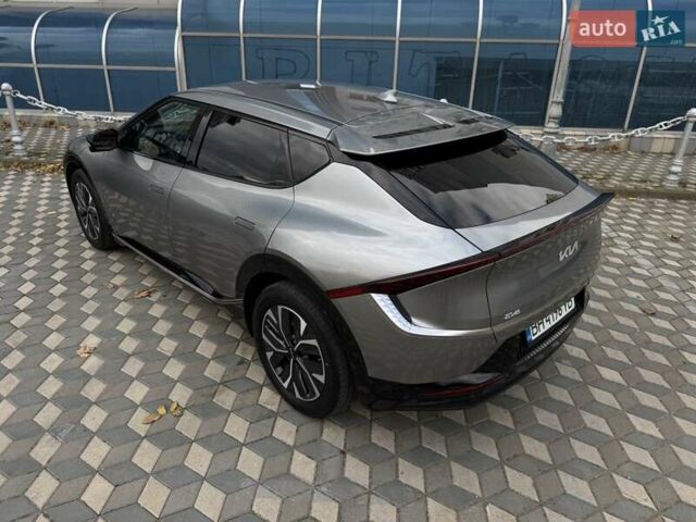Сірий Кіа EV6, об'ємом двигуна 0 л та пробігом 43 тис. км за 26500 $, фото 7 на Automoto.ua