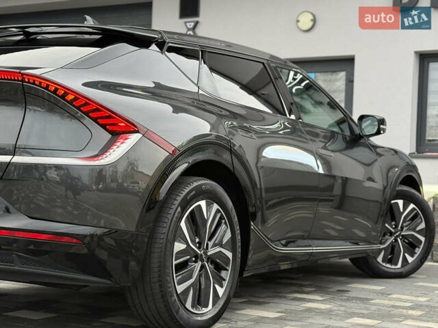 Серый Киа EV6, объемом двигателя 0 л и пробегом 47 тыс. км за 26900 $, фото 45 на Automoto.ua