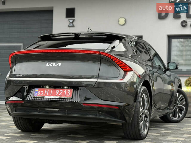 Серый Киа EV6, объемом двигателя 0 л и пробегом 47 тыс. км за 26900 $, фото 33 на Automoto.ua