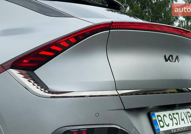 Сірий Кіа EV6, об'ємом двигуна 0 л та пробігом 19 тис. км за 27800 $, фото 48 на Automoto.ua