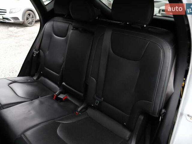 Сірий Кіа EV6, об'ємом двигуна 0 л та пробігом 310 тис. км за 16899 $, фото 34 на Automoto.ua