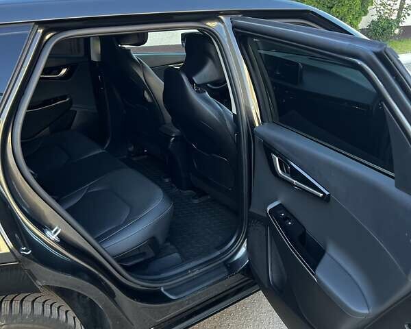 Серый Киа EV6, объемом двигателя 0 л и пробегом 53 тыс. км за 28700 $, фото 20 на Automoto.ua