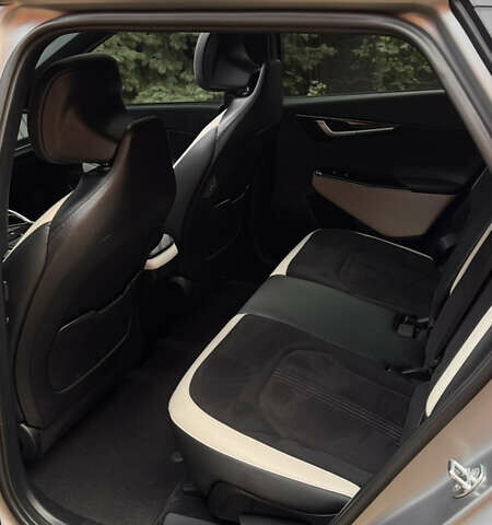 Серый Киа EV6, объемом двигателя 0 л и пробегом 23 тыс. км за 33000 $, фото 34 на Automoto.ua