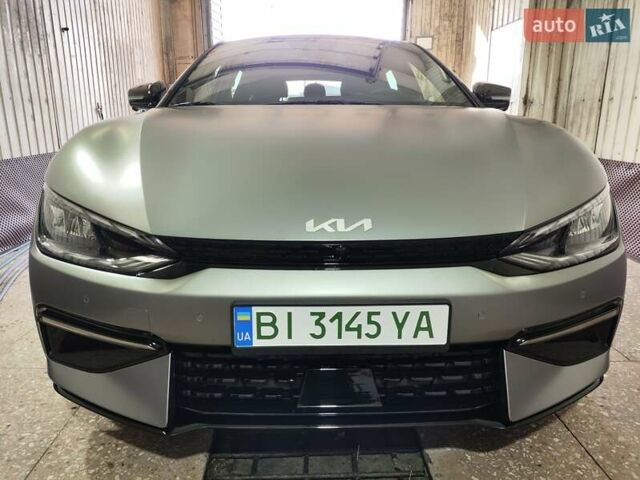 Серый Киа EV6, объемом двигателя 0 л и пробегом 3 тыс. км за 29903 $, фото 20 на Automoto.ua