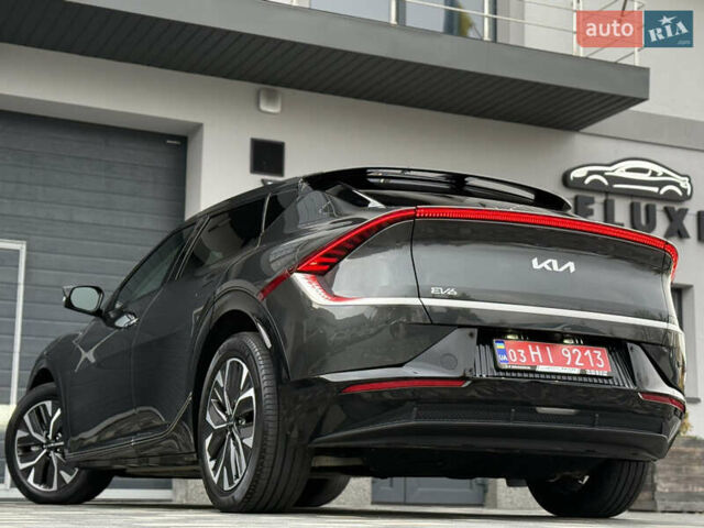Серый Киа EV6, объемом двигателя 0 л и пробегом 47 тыс. км за 26900 $, фото 44 на Automoto.ua