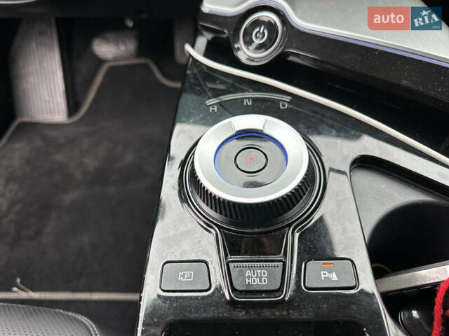 Серый Киа EV6, объемом двигателя 0 л и пробегом 23 тыс. км за 26999 $, фото 28 на Automoto.ua