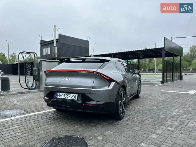 Серый Киа EV6, объемом двигателя 0 л и пробегом 23 тыс. км за 26999 $, фото 13 на Automoto.ua