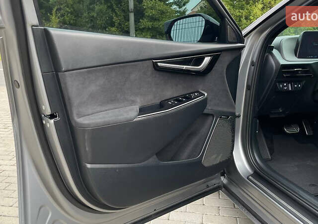 Сірий Кіа EV6, об'ємом двигуна 0 л та пробігом 19 тис. км за 27800 $, фото 55 на Automoto.ua