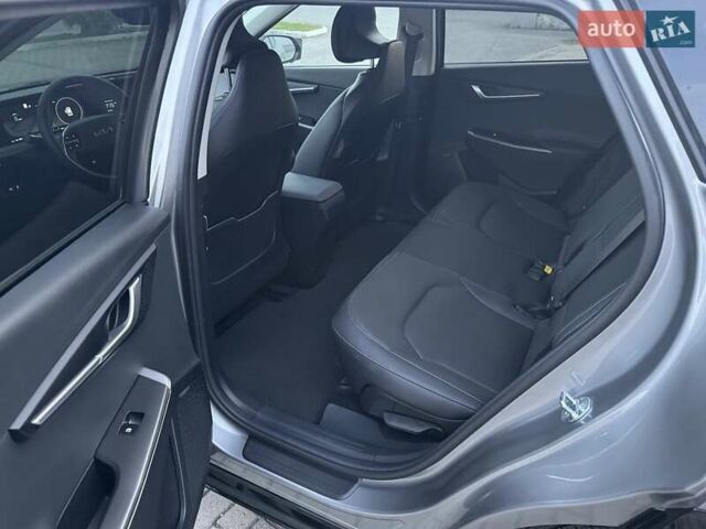 Сірий Кіа EV6, об'ємом двигуна 0 л та пробігом 18 тис. км за 31500 $, фото 5 на Automoto.ua