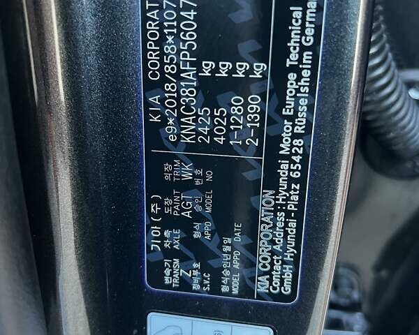 Серый Киа EV6, объемом двигателя 0 л и пробегом 53 тыс. км за 28700 $, фото 30 на Automoto.ua