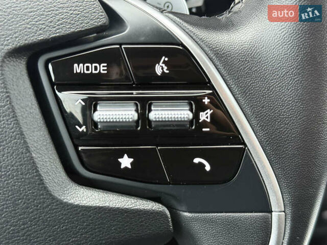 Серый Киа EV6, объемом двигателя 0 л и пробегом 47 тыс. км за 26900 $, фото 74 на Automoto.ua