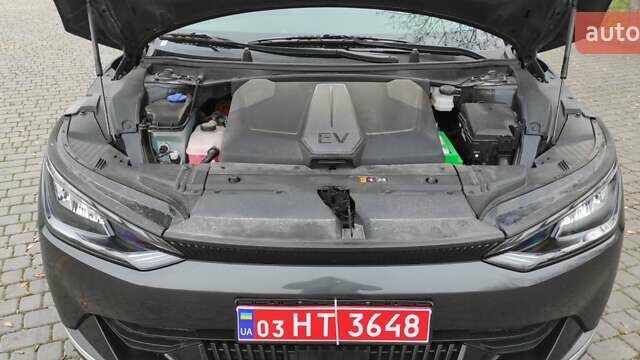 Сірий Кіа EV6, об'ємом двигуна 0 л та пробігом 168 тис. км за 23000 $, фото 14 на Automoto.ua