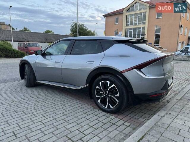 Сірий Кіа EV6, об'ємом двигуна 0 л та пробігом 18 тис. км за 31500 $, фото 20 на Automoto.ua