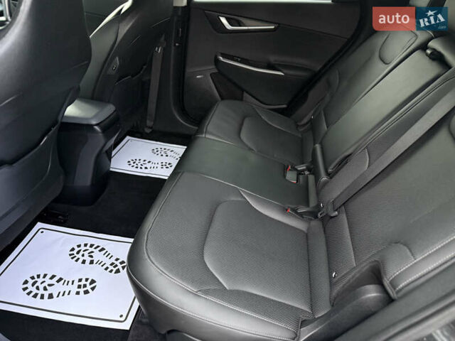 Серый Киа EV6, объемом двигателя 0 л и пробегом 47 тыс. км за 26900 $, фото 87 на Automoto.ua