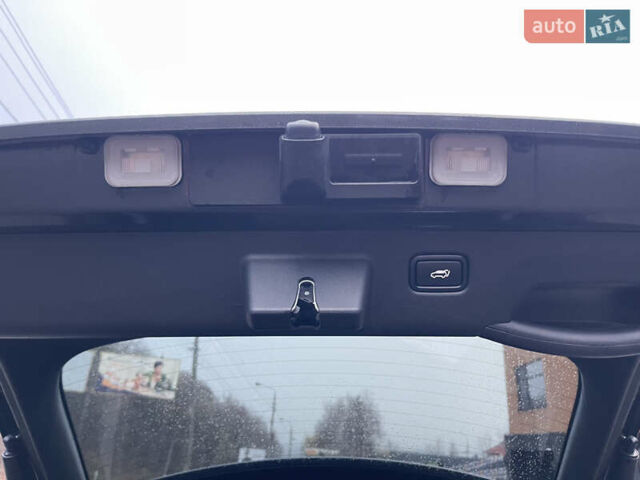 Серый Киа EV6, объемом двигателя 0 л и пробегом 68 тыс. км за 26500 $, фото 11 на Automoto.ua