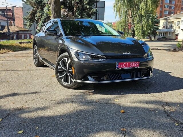 Сірий Кіа EV6, об'ємом двигуна 0 л та пробігом 158 тис. км за 22777 $, фото 12 на Automoto.ua