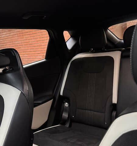 Серый Киа EV6, объемом двигателя 0 л и пробегом 23 тыс. км за 33000 $, фото 22 на Automoto.ua