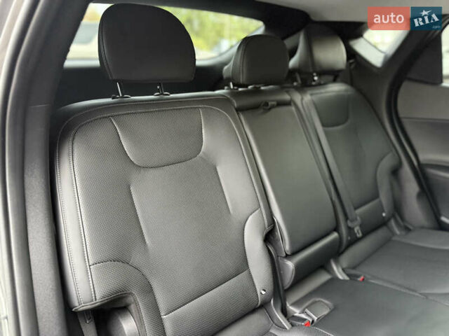 Серый Киа EV6, объемом двигателя 0 л и пробегом 47 тыс. км за 26900 $, фото 84 на Automoto.ua