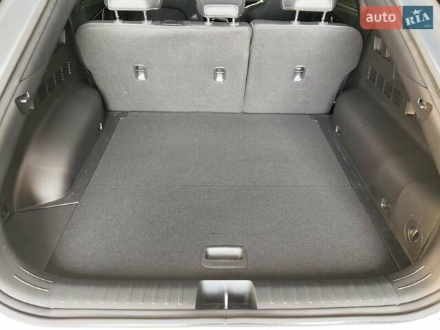 Серый Киа EV6, объемом двигателя 0 л и пробегом 3 тыс. км за 29903 $, фото 25 на Automoto.ua