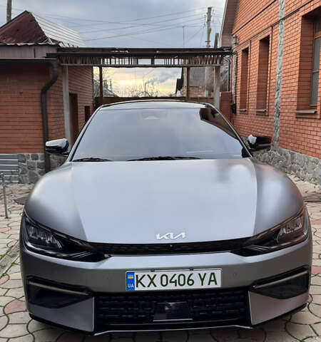 Серый Киа EV6, объемом двигателя 0 л и пробегом 23 тыс. км за 33000 $, фото 1 на Automoto.ua