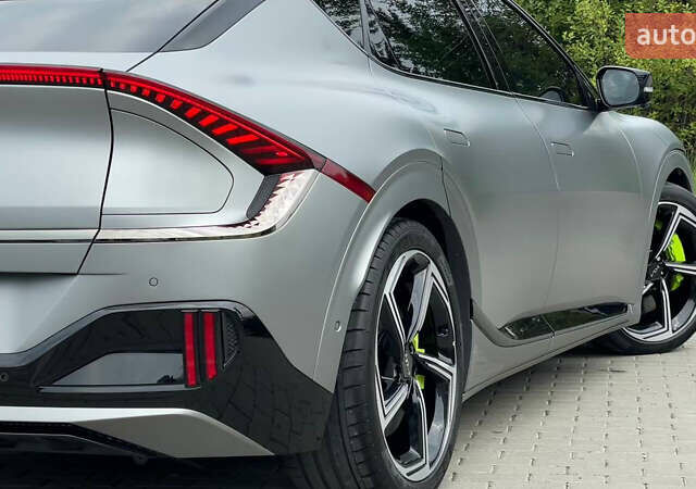 Сірий Кіа EV6, об'ємом двигуна 0 л та пробігом 19 тис. км за 27800 $, фото 43 на Automoto.ua