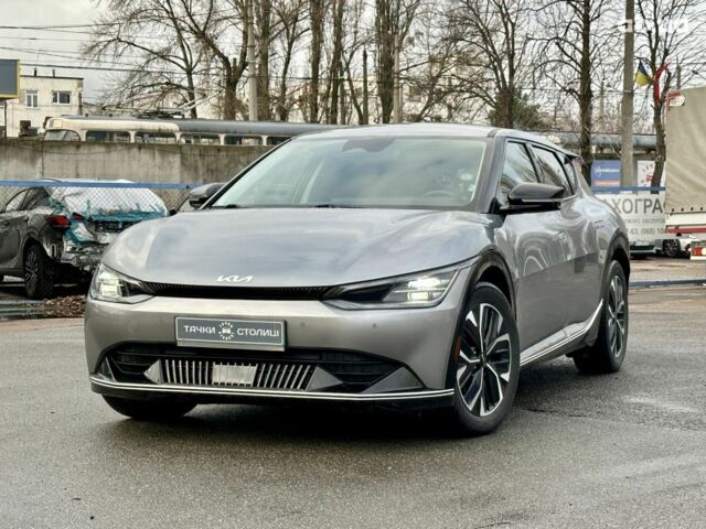 Сірий Кіа EV6, об'ємом двигуна 0 л та пробігом 31 тис. км за 24900 $, фото 5 на Automoto.ua