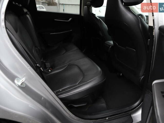 Сірий Кіа EV6, об'ємом двигуна 0 л та пробігом 310 тис. км за 16899 $, фото 30 на Automoto.ua