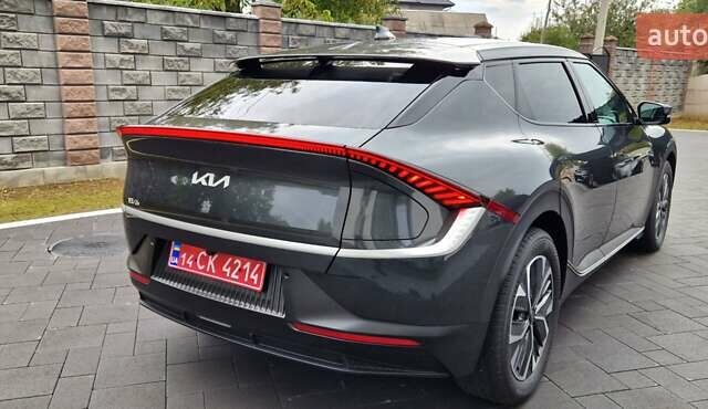 Серый Киа EV6, объемом двигателя 0 л и пробегом 2 тыс. км за 29000 $, фото 18 на Automoto.ua
