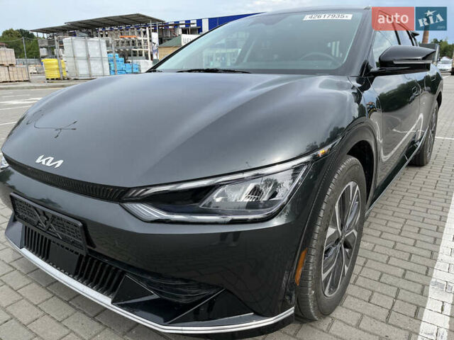 Серый Киа EV6, объемом двигателя 0 л и пробегом 5 тыс. км за 28500 $, фото 9 на Automoto.ua