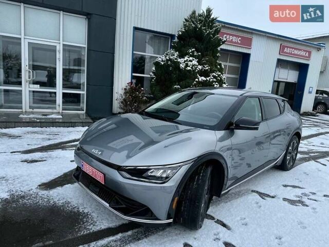 Серый Киа EV6, объемом двигателя 0 л и пробегом 38 тыс. км за 27499 $, фото 92 на Automoto.ua