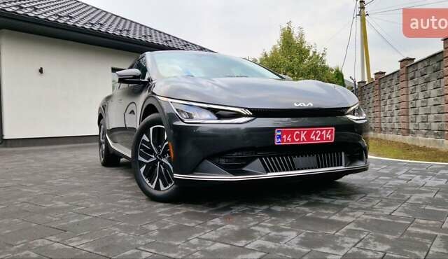 Серый Киа EV6, объемом двигателя 0 л и пробегом 2 тыс. км за 29000 $, фото 45 на Automoto.ua
