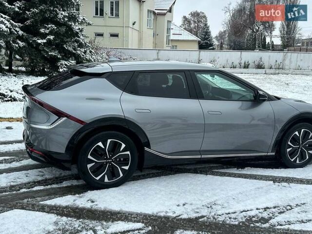Серый Киа EV6, объемом двигателя 0 л и пробегом 38 тыс. км за 27499 $, фото 39 на Automoto.ua