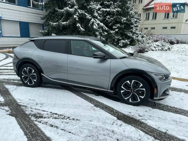 Серый Киа EV6, объемом двигателя 0 л и пробегом 38 тыс. км за 27499 $, фото 66 на Automoto.ua