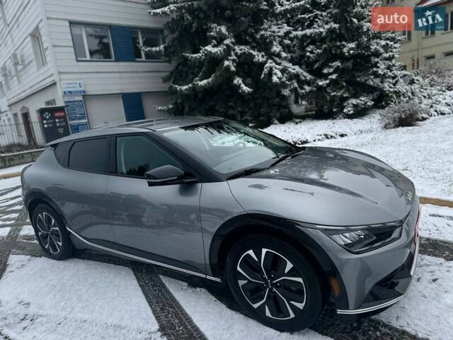 Серый Киа EV6, объемом двигателя 0 л и пробегом 38 тыс. км за 27499 $, фото 19 на Automoto.ua