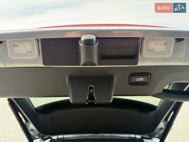 Сірий Кіа EV6, об'ємом двигуна 0 л та пробігом 9 тис. км за 27999 $, фото 16 на Automoto.ua