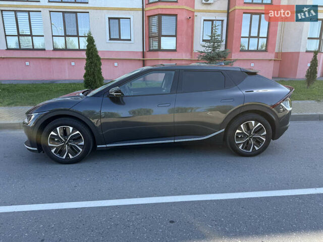 Серый Киа EV6, объемом двигателя 0 л и пробегом 9 тыс. км за 28500 $, фото 32 на Automoto.ua