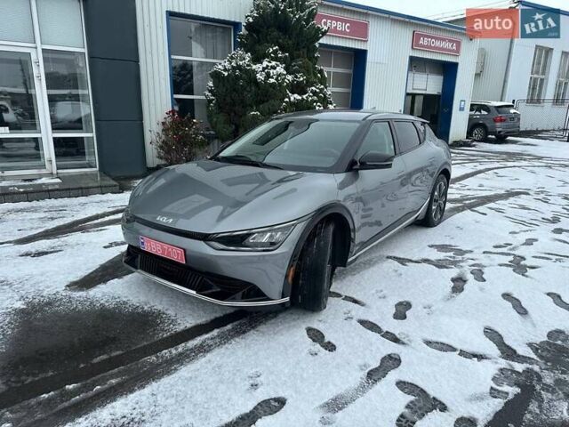 Серый Киа EV6, объемом двигателя 0 л и пробегом 38 тыс. км за 27499 $, фото 104 на Automoto.ua