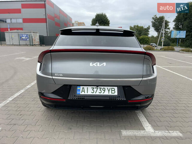 Серый Киа EV6, объемом двигателя 0 л и пробегом 17 тыс. км за 28500 $, фото 4 на Automoto.ua