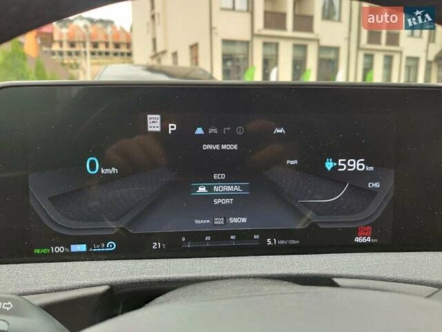 Серый Киа EV6, объемом двигателя 0 л и пробегом 5 тыс. км за 28500 $, фото 31 на Automoto.ua