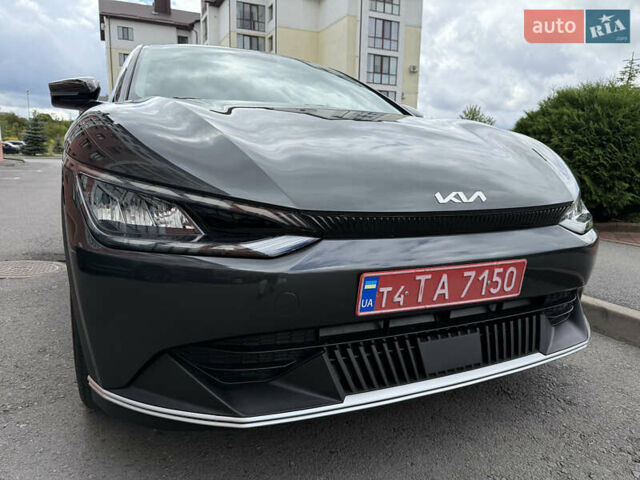 Серый Киа EV6, объемом двигателя 0 л и пробегом 9 тыс. км за 28500 $, фото 16 на Automoto.ua