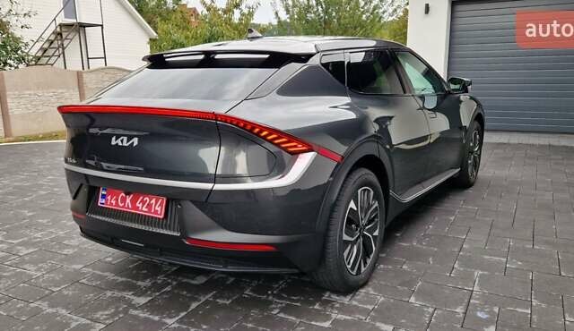 Серый Киа EV6, объемом двигателя 0 л и пробегом 2 тыс. км за 29000 $, фото 26 на Automoto.ua