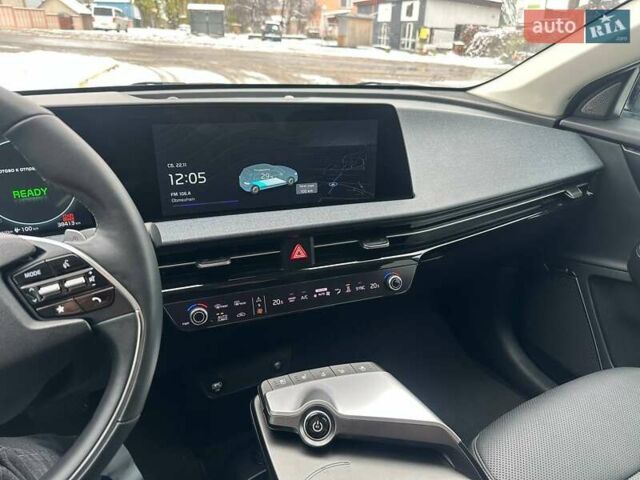 Серый Киа EV6, объемом двигателя 0 л и пробегом 38 тыс. км за 27499 $, фото 73 на Automoto.ua