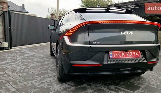 Серый Киа EV6, объемом двигателя 0 л и пробегом 2 тыс. км за 29000 $, фото 40 на Automoto.ua