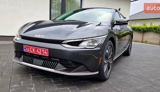 Серый Киа EV6, объемом двигателя 0 л и пробегом 2 тыс. км за 29000 $, фото 25 на Automoto.ua